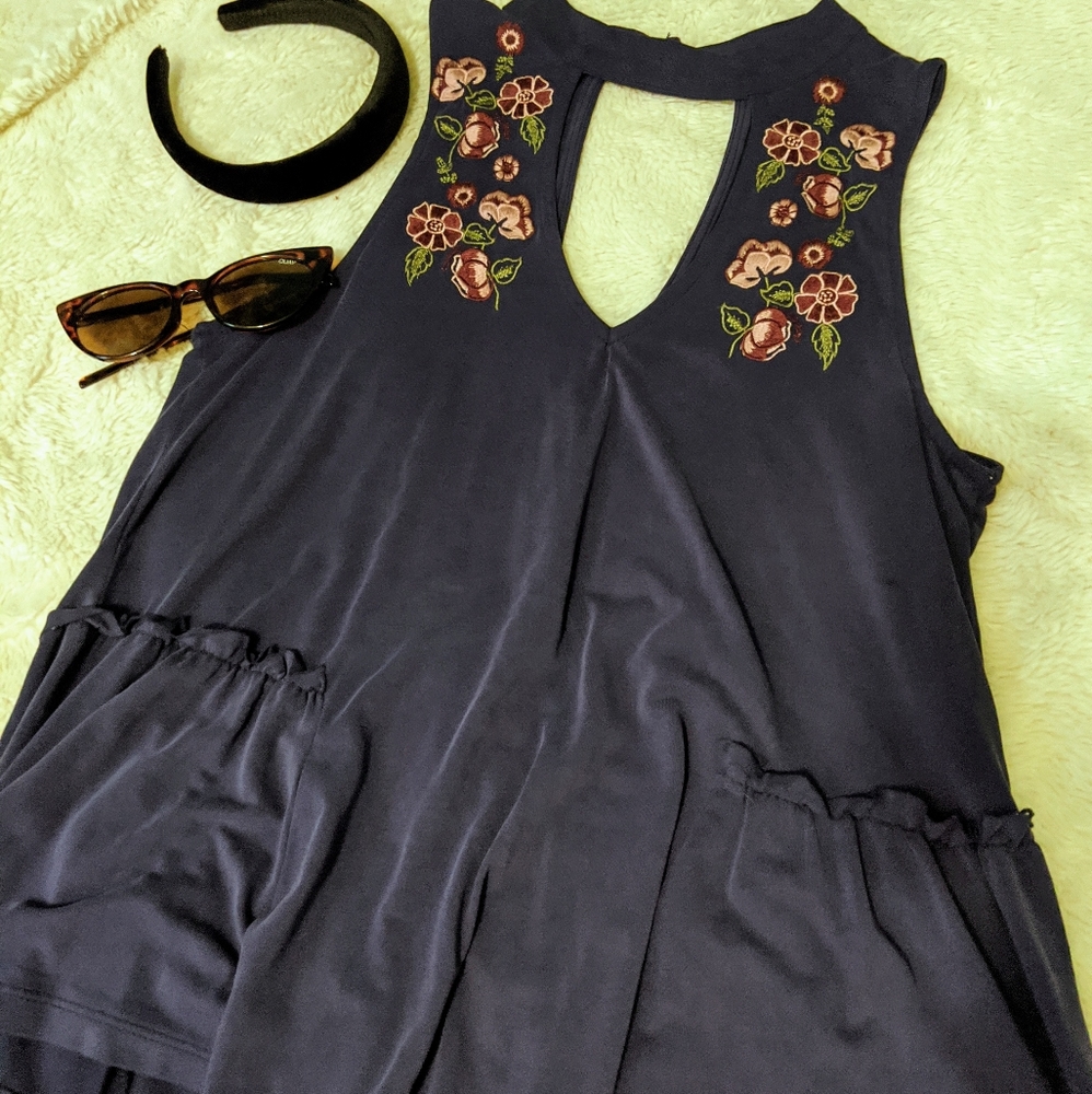 Francesca's Keyhole Embroidered Top